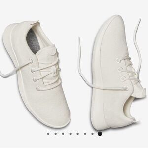 Allbirds Wool Runner, women’s size 7, cream color - so comfy!